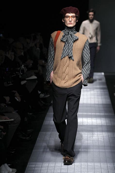 gucci mens fall winter 2015-16|paris fashion week gucci 2018.